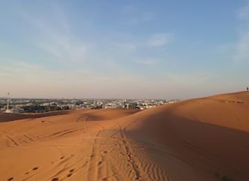 united-arab-emirates/al-ain/attraction/rmlt-aljlnDy