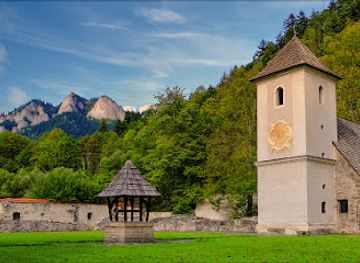 poland/lesser-poland/attraction/red-monastery