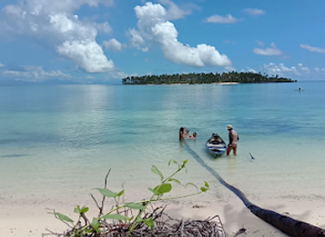 philippines/caraga/attraction/pamomoan-beach