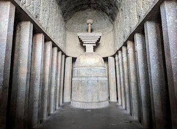 india/pune/attraction/bedse-caves-ancient-buddhist-heritage