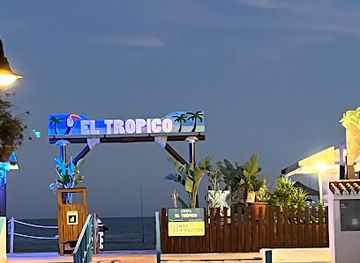 spain/costa-del-sol/attraction/el-tropico-beach-bar-with-beds-la-cala-de-mijas