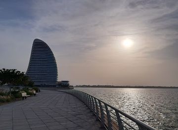 united-arab-emirates/abu-dhabi-region/attraction/lou-lou-beach