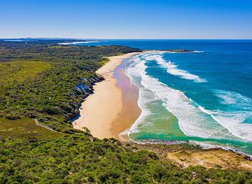 australia/mid-north-coast/attraction/yuraygir-coastal-walk