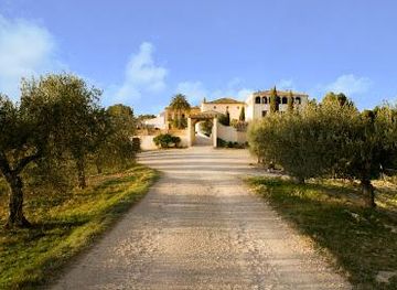 spain/catalonia-pyrenees/attraction/can-rafols-dels-caus