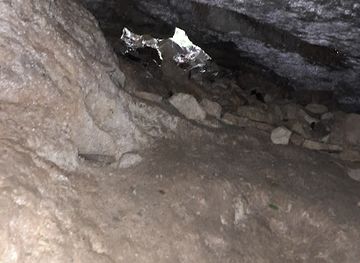 slovenia/skofja-loka/attraction/gipsova-jama