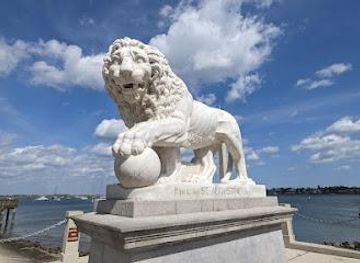 florida/st-augustine/attraction/bridge-of-lions