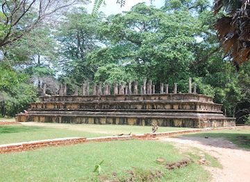sri-lanka/ampara-district/attraction/palace-of-king-nishshanka-malla