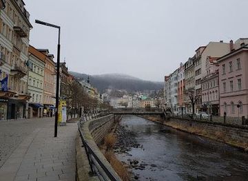 czechia/karlovy-vary/attraction/muzeum-karlovy-vary-nova-louka