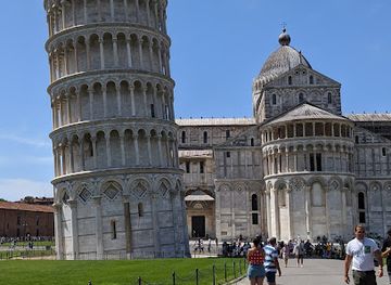 italy/pisa/attraction/porta-a-lucca