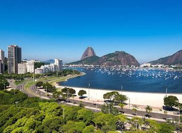 brazil/rio-de-janeiro/attraction/botafogo-beach