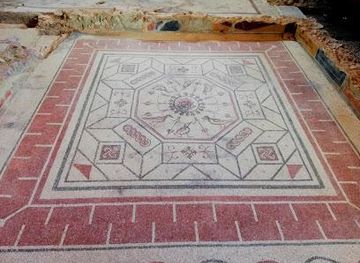 italy/assisi/attraction/villa-dei-mosaici-di-spello