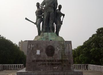 benin/atlantique/attraction/place-des-martyrs