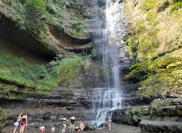 colombia/andean-region/attraction/juan-curi-waterfall