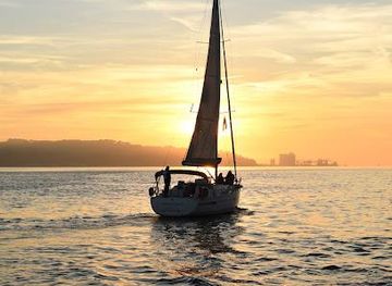 portugal/cascais/attraction/lisbon-boat-tours-palmayachts