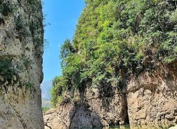 haiti/labadee/attraction/desportes-depot