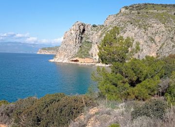 greece/nafplio/attraction/arvanitia-karathona