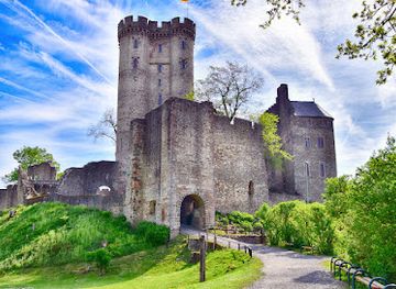 germany/eifel/attraction/kassel-castle