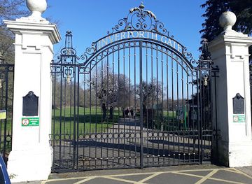 united-kingdom/middlesex/attraction/grovelands-park