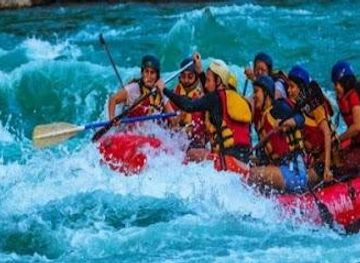 india/rishikesh/attraction/rishikesh-river-rafting