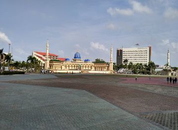 indonesia/riau-islands/attraction/dataran-engku-putri