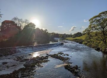 united-kingdom/leeds/attraction/linton-falls