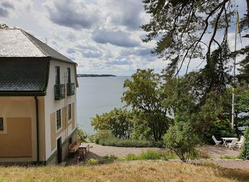 sweden/ostergotland/attraction/ellen-keys-strand