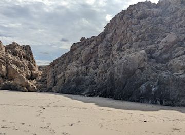 oman/ras-al-jinz/attraction/ras-al-jinz