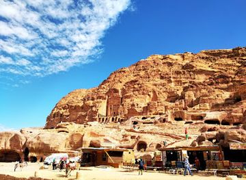 jordan/balqa-highlands/attraction/triclinium
