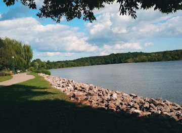 missouri/lake-of-the-ozarks/attraction/drake-harbor