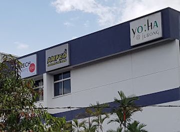 singapore/northeast-region/attraction/amped-trampoline-park