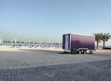 united-arab-emirates/abu-dhabi-region/attraction/cyan-beach