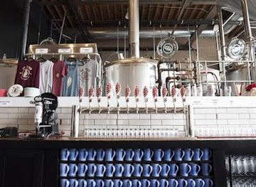 illinois/naperville/attraction/on-tour-brewing-company