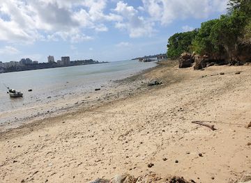 kenya/mombasa-beach/attraction/peleleza-mini-beach