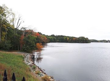 massachusetts/south-shore/attraction/mystic-lakes-state-park