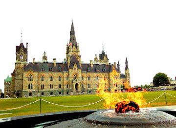 canada/ottawa/attraction/centennial-flame