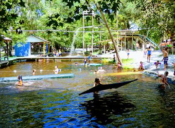 florida/suwannee-river/attraction/bob-s-river-place