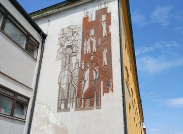 hungary/szekesfehervar/attraction/sgraffito