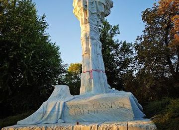 poland/kampinos-national-park/attraction/monument-battles-of-monte-cassino