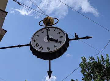 czechia/moravia/attraction/waiting-adam-statuette