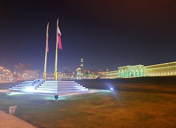 qatar/doha/souq-waqif/attraction/stone-monument