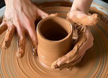 morocco/marrakech/attraction/workshop-lamsaty-handmade-course-pottery-and-embroidery