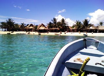 honduras/cayos-cochinos/attraction/cayo-chachahuete