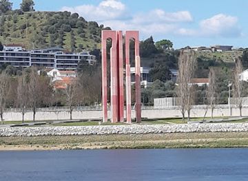 portugal/alentejo/attraction/fonte-dos-touros