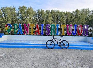 malaysia/kelantan/attraction/pantai-sri-tujuh