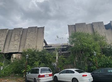 bosnia-and-herzegovina/mostar/attraction/rasvjtak-old-closed-shopping-mall