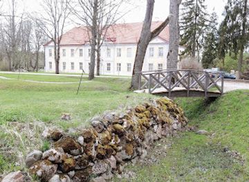 latvia/vidzeme/attraction/veselava-manor