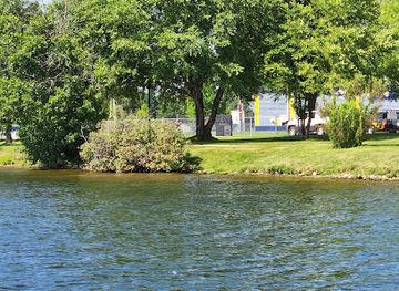 michigan/pere-marquette-state-forest/attraction/cadillac-s-kiss-monument