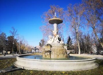 spain/madrid/attraction/fuente-de-los-galapagos