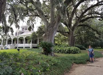 louisiana/bayou-teche/attraction/rip-van-winkle-gardens