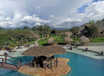 colombia/armenia/attraction/parque-tematico-quimbayas